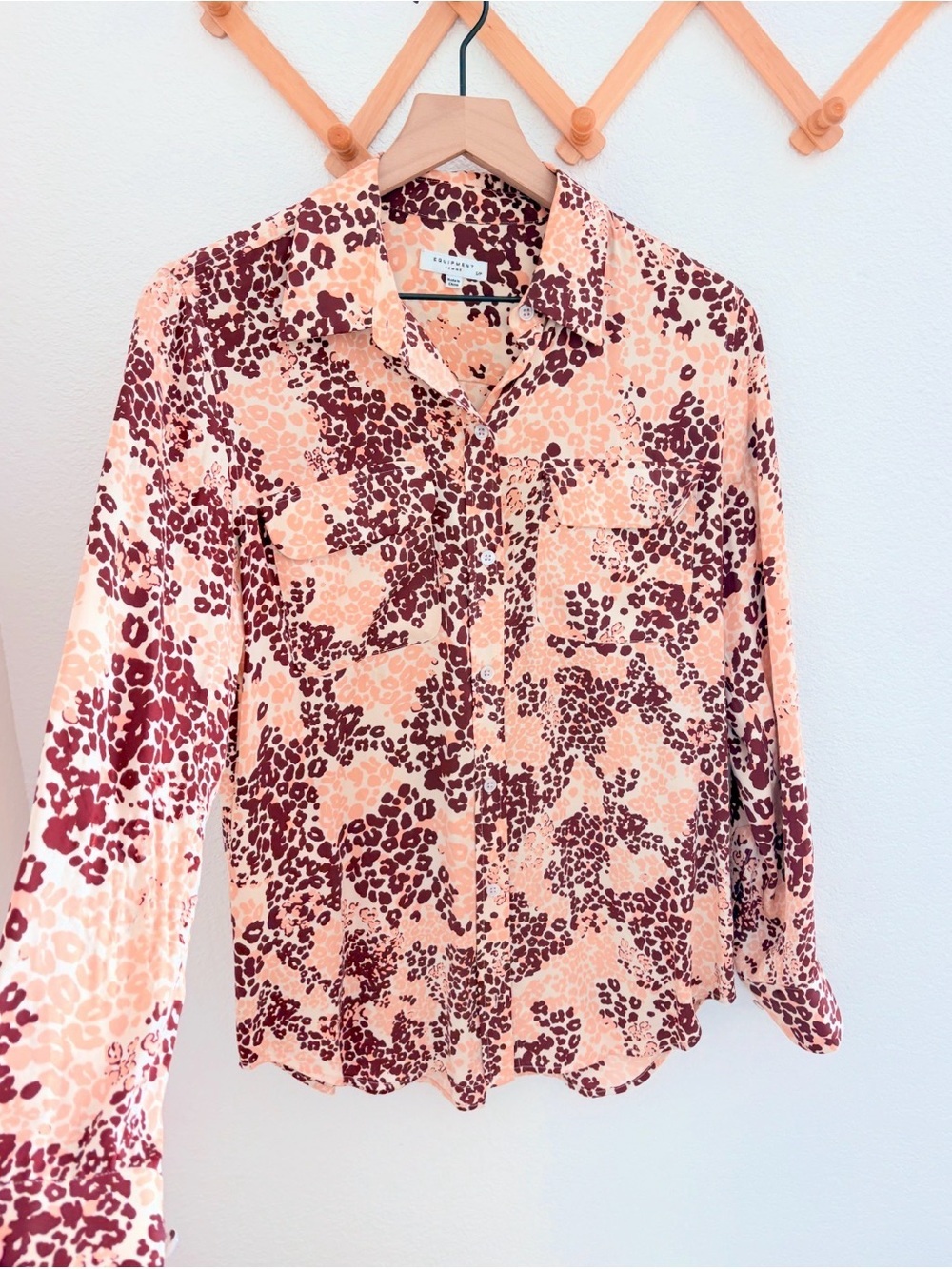 Equipment Femme Silk Blend Shirt